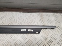 фото thumb №6, Audi q7 4l 2015 ліва сторона молдинг / прокладка скло двері передніх