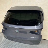 фото thumb №3, Кришка багажника задня alfa romeo stelvio 2017 rok камера