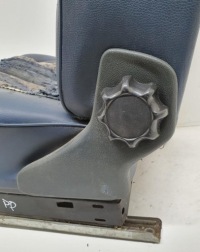 Сидіння пасажира правий перед mercedes w115 w114 Недорого, фото thumb