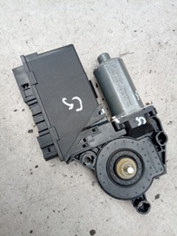 фото thumb №8, Audi a6 c5 моторчик скло правий перед 8e19598023