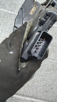 фото thumb №4, Замок parwy перед mazda 5 06r 2.0crd