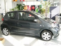 фото thumb №3, Toyota aygo накладки боковой - f-6