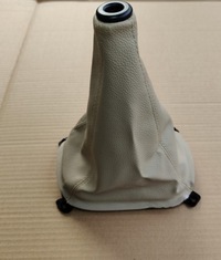 фото thumb №7, Чехол рычаг переключения передач с рамка бежевый do kia sportage 2 ii