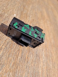 фото thumb №5, Opel astra k v 2016 кнопка скло лівий задня