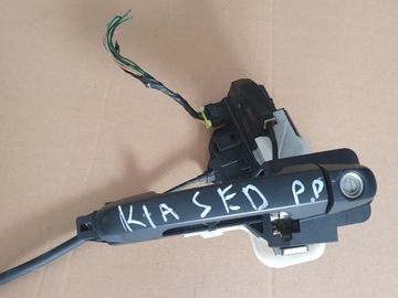 фото thumb №1, Kia ceed i ручка правый перед