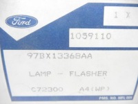 фото thumb №8, Поворотник праве перед ford mondeo i oem номер 1059110