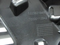 Решітка  решітка радіатора renault clio iv 622563184r Недорого, фото thumb