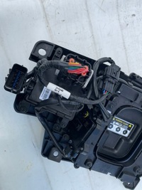 фото thumb №11, Hyundai kona ev электрический рестайлинг гнездо зарядки крышка оригинал 86340-k4aa0