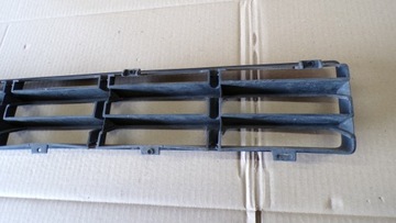 фото thumb №7, Golf iv решётка средняя 1j0853677