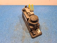 фото thumb №6, Mercedes benz c 180 w202 помпа центрального замка 2088000548