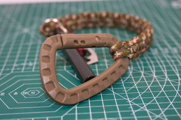 Поводок паракордовый Fire Starter xxl со свистком 12х1,7см
