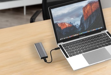 Корпус-адаптер SSD-накопитель M2 NVMe PCIe 2-в-1 USB 3.2 Gen 2 Карман USB-C m.2