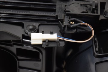 фото thumb №12, Bmw g05 g06 g07 бардачок тунелю середнього тримач na напої чашки ece