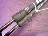 фото thumb №4, Hyundai i20 i 08- 5d амортизаторы крышки задняя амортизаторы багажника 81770-1j000