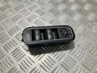 фото thumb №1, Панель окон зеркал mercedes w177