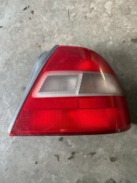 фото thumb №1, Honda civic vi 5d лампа правий задня