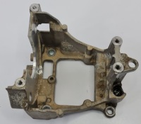 Купить Citroen оригинальный номер 9x2q-9a361-ca кронштейн кронштейн насоса впрыска, фото thumb