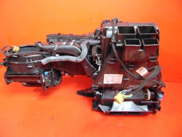 фото thumb №2, Vw passat b6 3c отопитель корпус climatronic 2 зона европа 3c1820003b