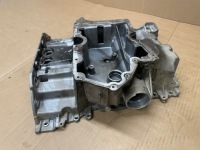 Mercedes a654 4matic поддон масляная двигателя идеальная a6540105011 Недорого, фото thumb