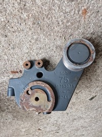 фото thumb №1, Кронштейн ролики натягувача renault gama range t volvo fm fh