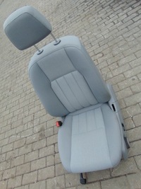 фото thumb №1, Сидіння лівий перед водія mercedes c клас w204 eu