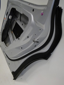 фото thumb №13, Mercedes glb x247 247 зад двері задні праві