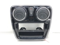 фото thumb №1, Рамка радио dacia lodgy 12-22 682606600r