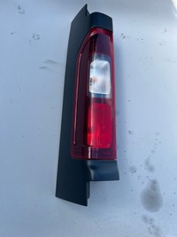 фото thumb №1, Renault trafic iii левая лампа задняя