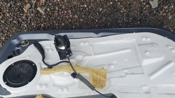 фото thumb №6, Peugeot 308 дверь передние левая kth