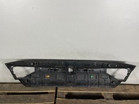 фото thumb №2, Накладка кришки задня задня renault megane iv sedan 16-