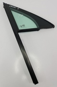 фото thumb №1, Стекло дверь правые перед малый porsche cayenne ii