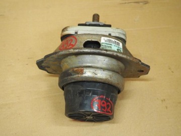 фото thumb №2, Лапи двигателя land rover discovery iv ah226a003ba