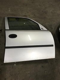 фото thumb №1, Opel meriva a z157 двері праве передні