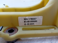 фото thumb №7, Домкрат изменения коробка передач smart forfour i 8129100000 1.5 d