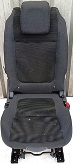 фото thumb №1, Peugeot 5008 lift 16 r сидіння середній задня isofix