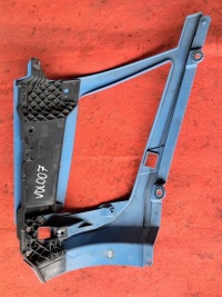 фото thumb №5, Корпус лампи панель фари правий бампер з poszyciem volvo fh4