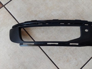 фото thumb №10, Решётка бампера - правая - vw transporter t6