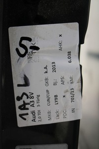 фото thumb №8, Audi a3 дверь левая сторона левая 8v0 8v 8v3 2013- 3 дверная a2 ly9b чёрный 8