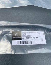 фото thumb №8, Молдинг бампера права ліва середня mercedes eqa eqb w243 x243 a2438851903