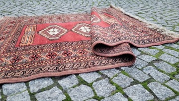 WEŁNIANY DYWAN BUCHARA R. TKANY PAKISTAN 94/160CM