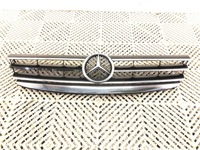 фото thumb №1, Решётка радиатора решётка радиатора mercedes w169 04-12 1698800983 хэтчбек