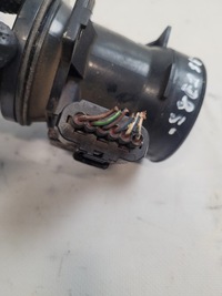 фото thumb №6, Расходомер оригинальный номер 98ab-12b579-b3b ford focus mk1 1.8 tdci