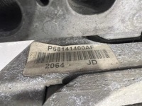 Fiat jeep кронштейн подушка кронштейн кронштейн двигуна коробки p68141400af Недорого, фото thumb