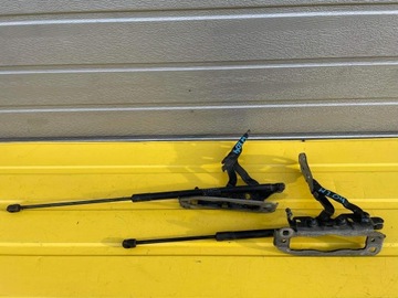 фото thumb №1, Mercedes w204 петлі капота перед c197 c-klasa 204