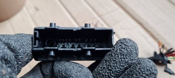 фото thumb №9, A6 c8 4k штекер разъём соединитель дверь 8r0972701 a7 4k q7 q8 vw audi