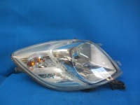 фото thumb №1, Лампа левая перед передняя toyota yaris ii