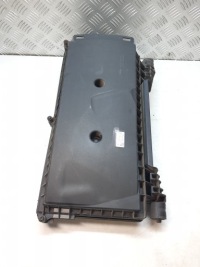 фото thumb №8, Корпус фильтра воздуха mercedes w204 w212 w218 w166 2760901601