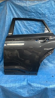 фото thumb №1, Hyundai kona 2018- дверь задние левая задняя