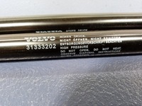 фото thumb №4, Volvo s60 ii амортизаторы крышки задняя 31333202 2 szt