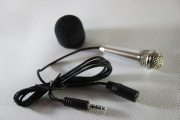 Gadzet MIKROFON KARAOKE DO TELEFONU MINI Mały 6 cm